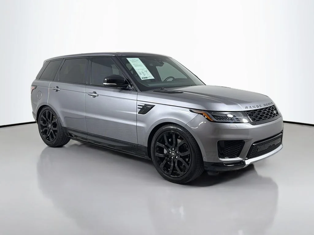 Used 2022 Gray Land Rover HSE Silver Edition image 3