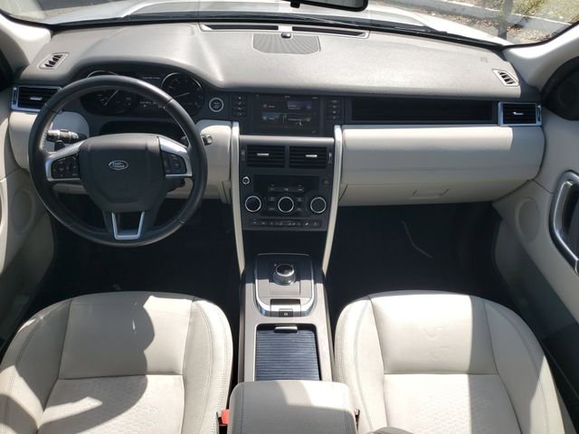Used 2016 Silver Land Rover SE image 25