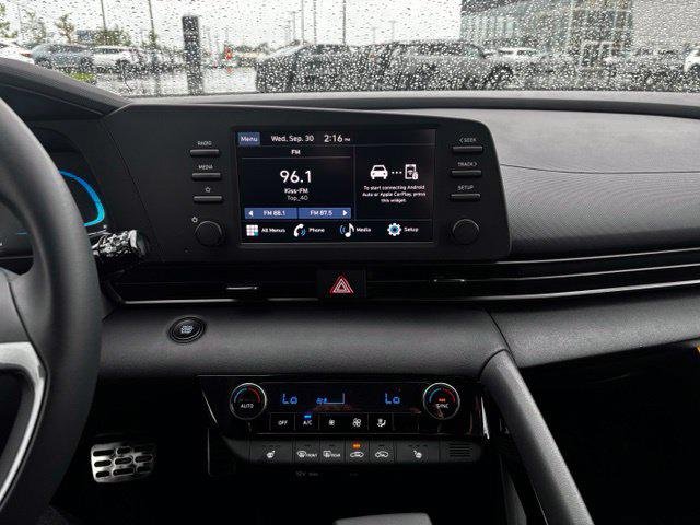 New 2026 Black Hyundai SEL Sport image 18