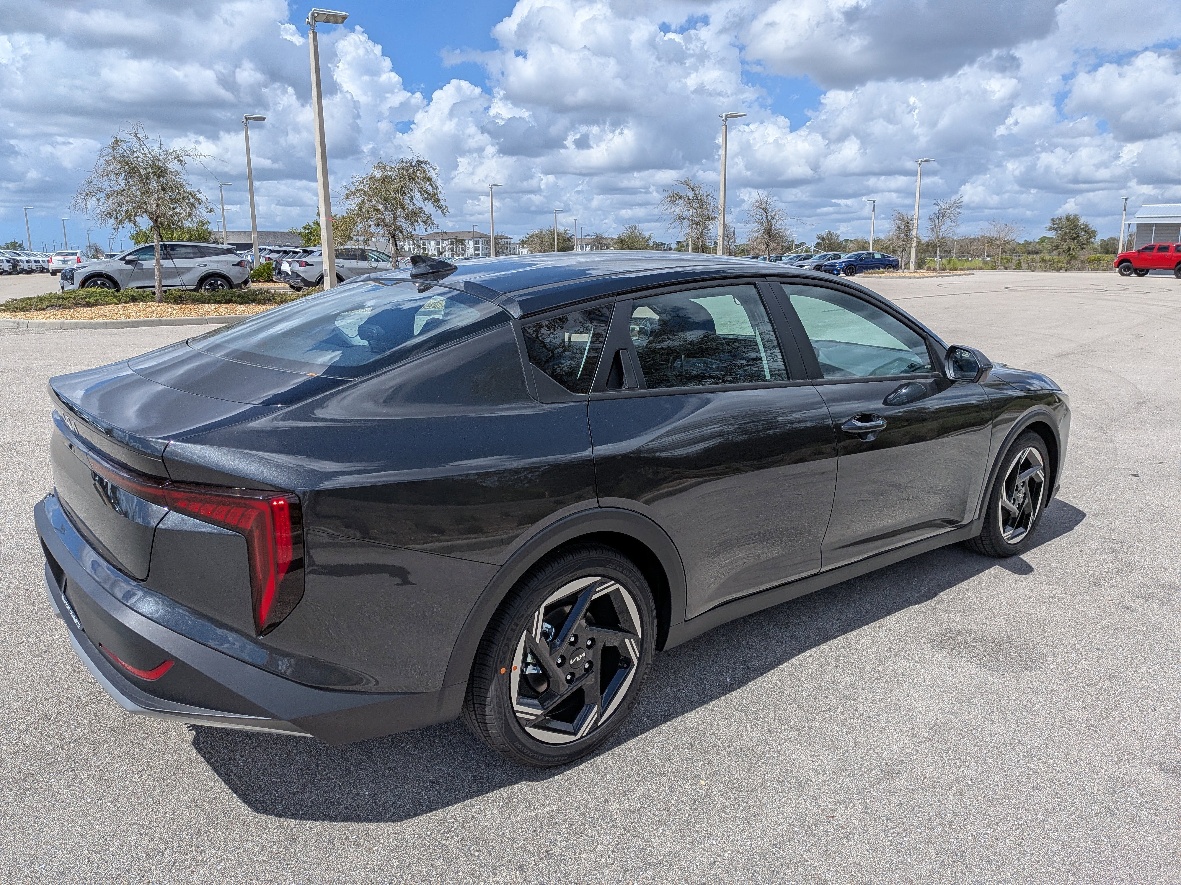 New 2026 Interstellar Gray Kia EX image 5