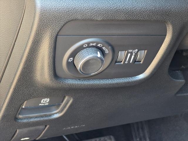 2025 Jeep Grand Cherokee Laredo - Photo 36