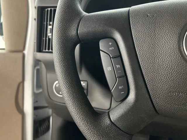 2026 Chevrolet Express Cargo Work Van - Photo 7