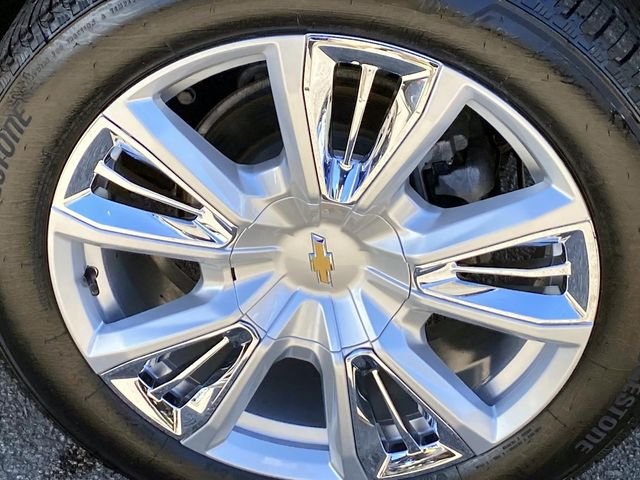Used 2022 Black Chevrolet High Country image 32