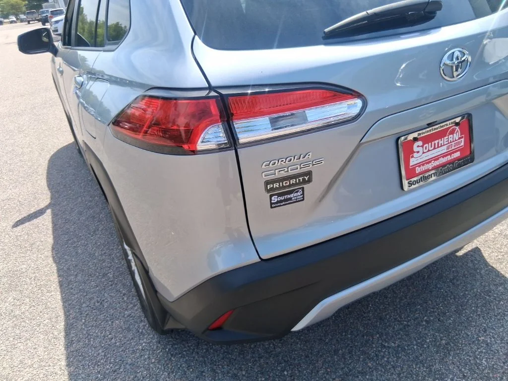 Used 2024 Silver Toyota LE image 12