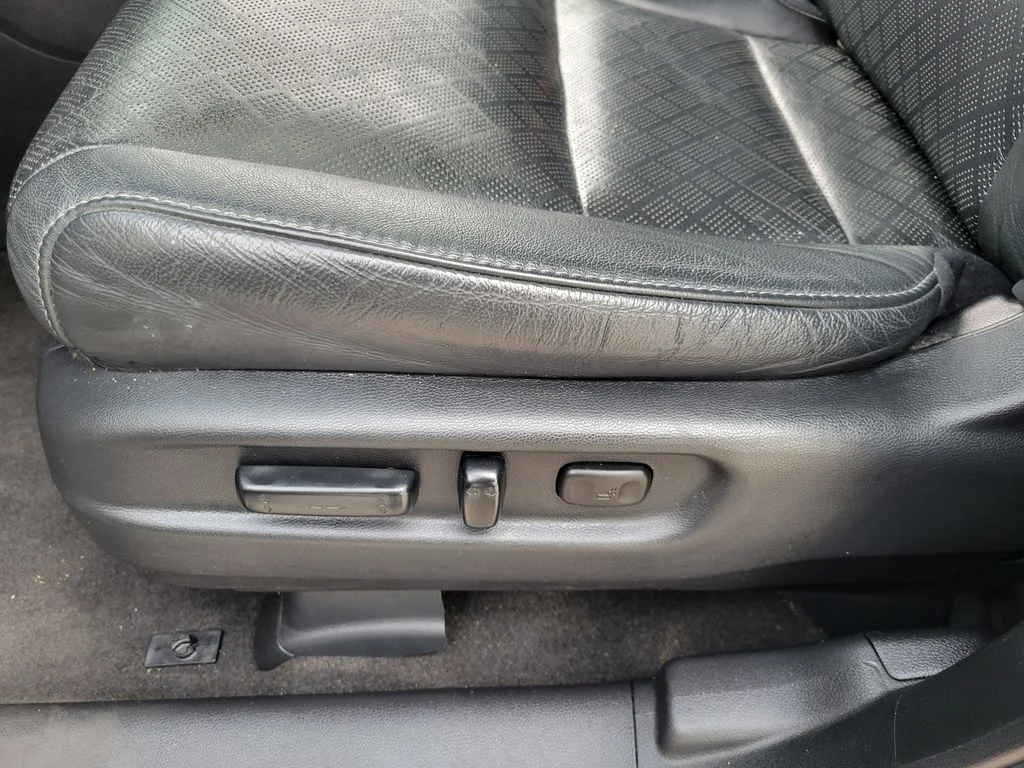 Used 2020  Honda EX-L image 16