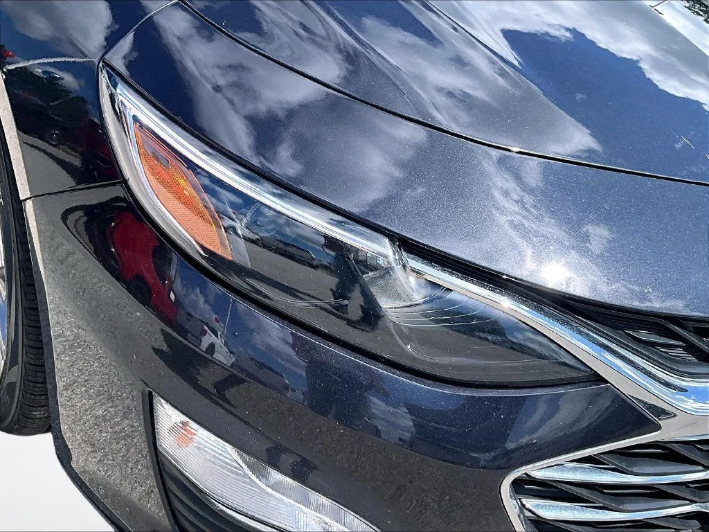 Used 2023 Gray Chevrolet LT image 30