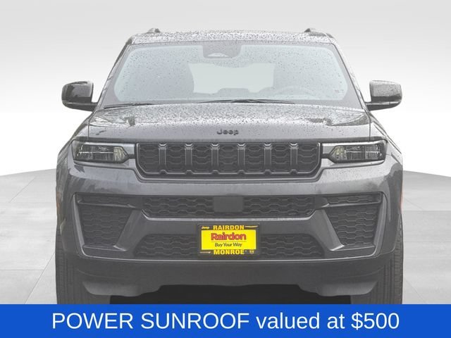 New 2026 Baltic Gray Metallic Clearcoat Jeep Laredo Altitude image 5