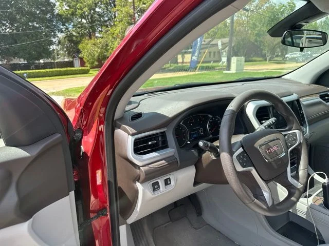 Used 2023 Volcanic Red GMC SLE image 18