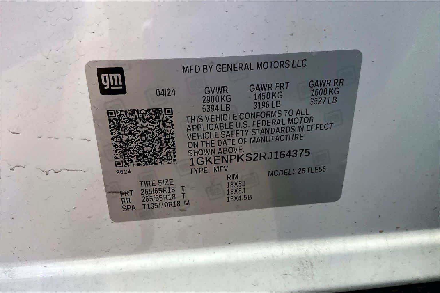 Used 2024 Summit White GMC AWD AT4 image 35
