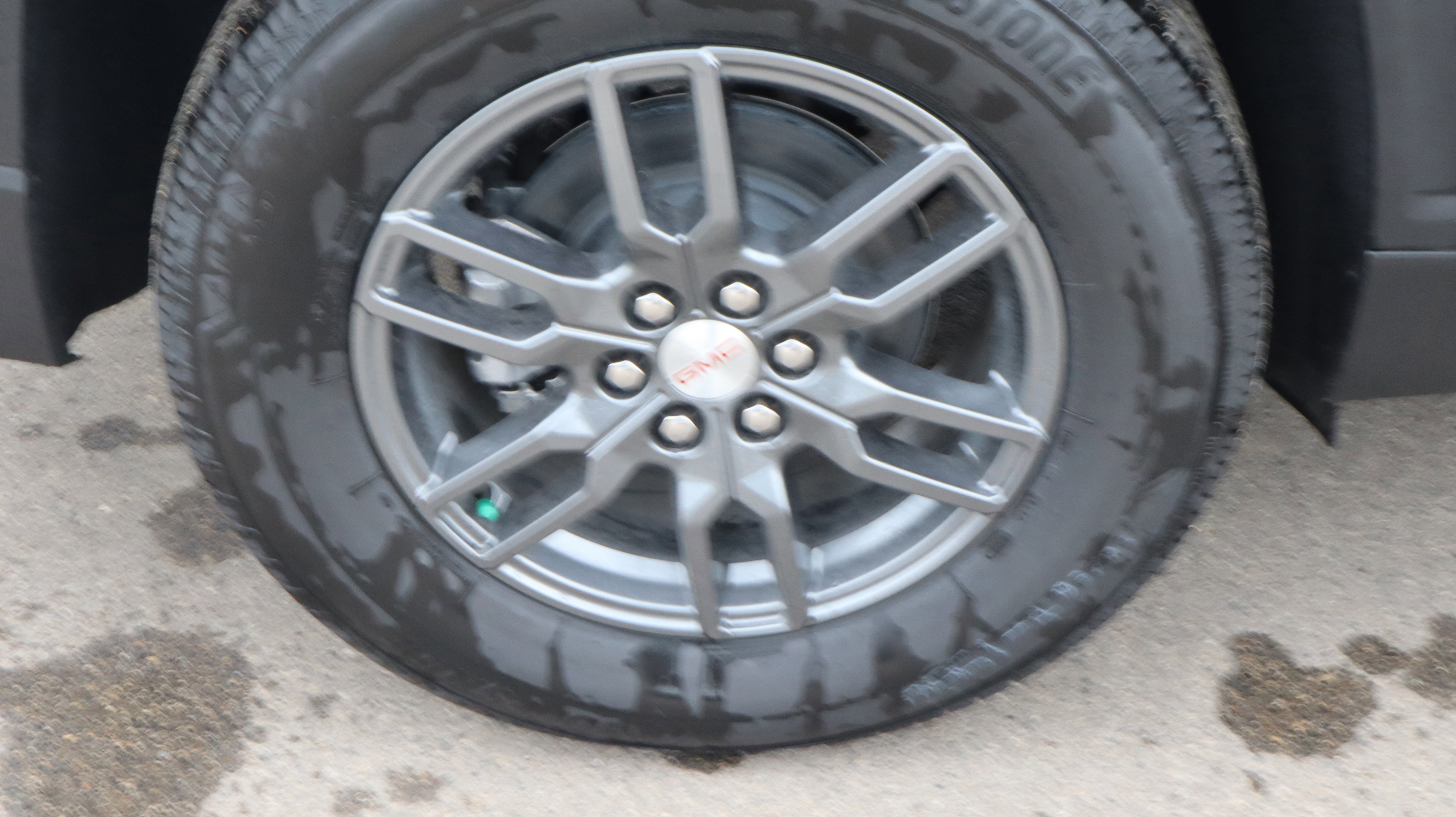 2026 GMC Acadia Elevation - Photo 17