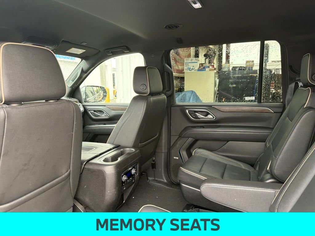 Used 2023 Green Chevrolet Premier image 21