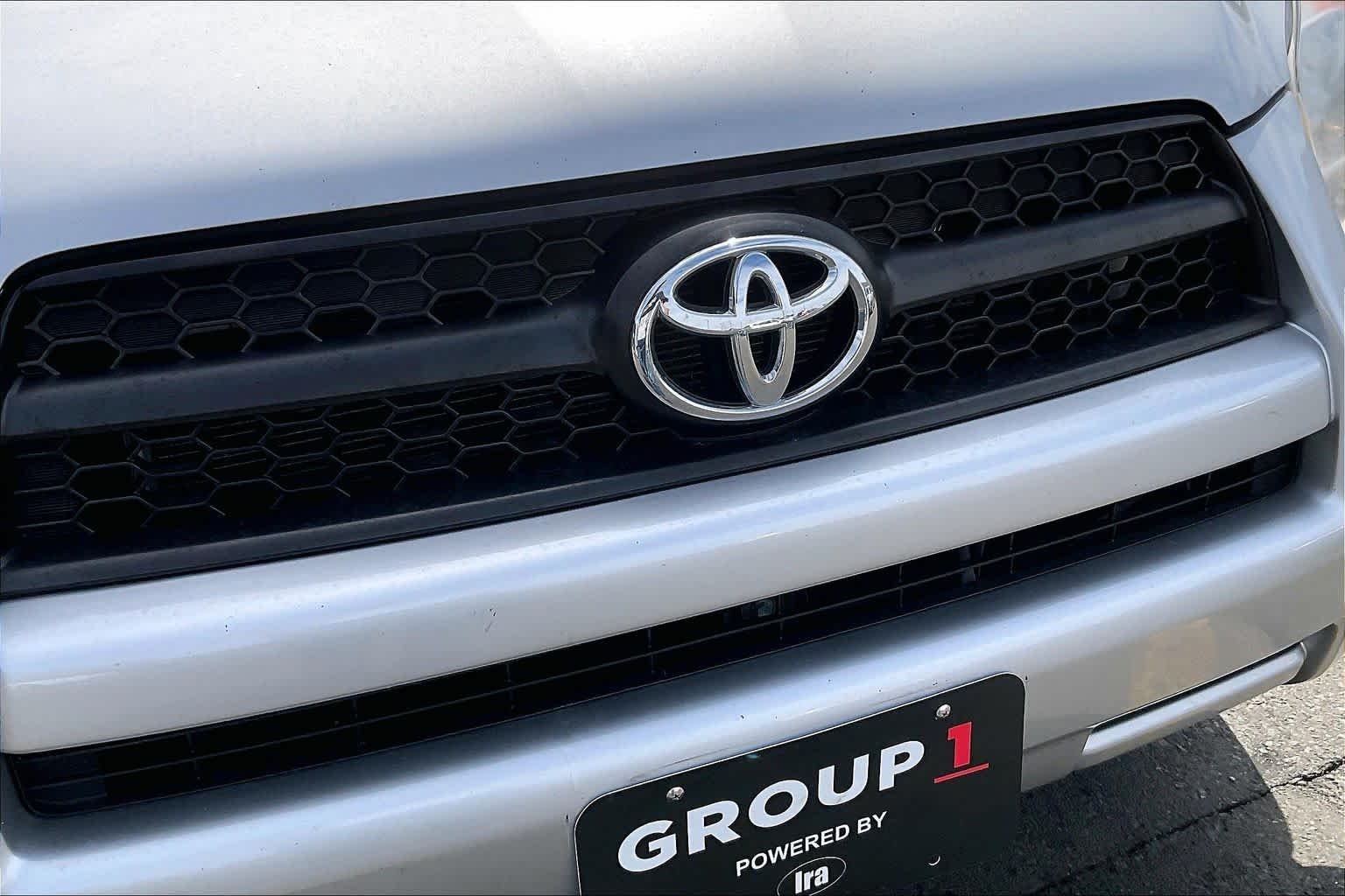 Used 2012 Classic Silver Metallic Toyota  image 30