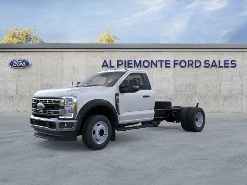 2026 Ford F-450 Super Duty Chassis Cab