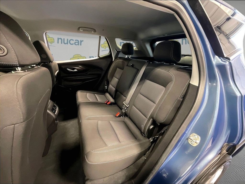 Used 2024 Blue GMC SLE image 15