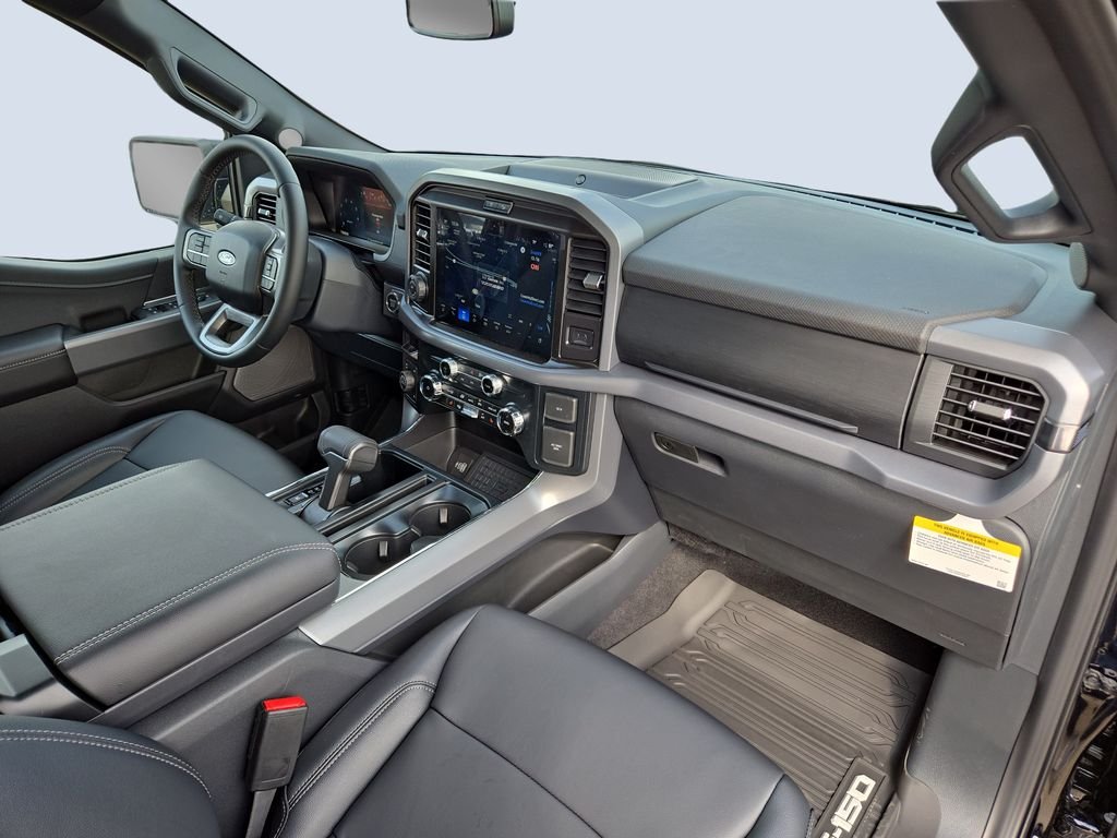New 2026 Agate Black Metallic Ford XLT image 27