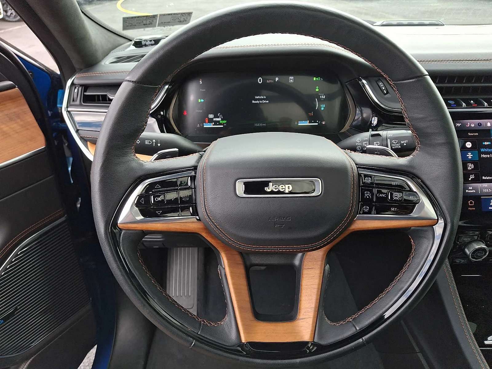 Used 2023 Hydro Blue Pearlcoat Jeep Summit Reserve image 20