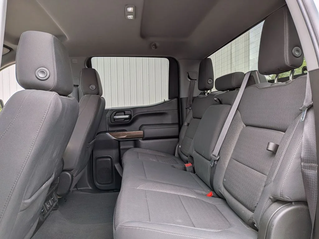 Used 2021 Silver Chevrolet RST image 19