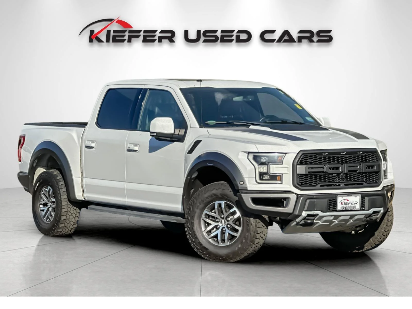 Used 2018 White Ford Raptor image 2