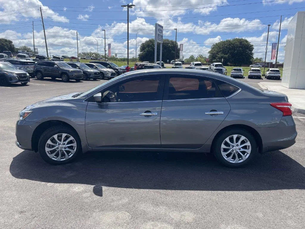 Used 2018 Gray Nissan SV image 6