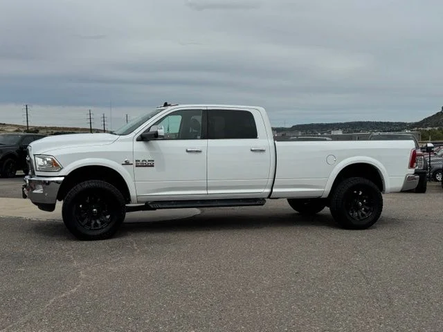 Used 2018 White Ram Laramie image 2