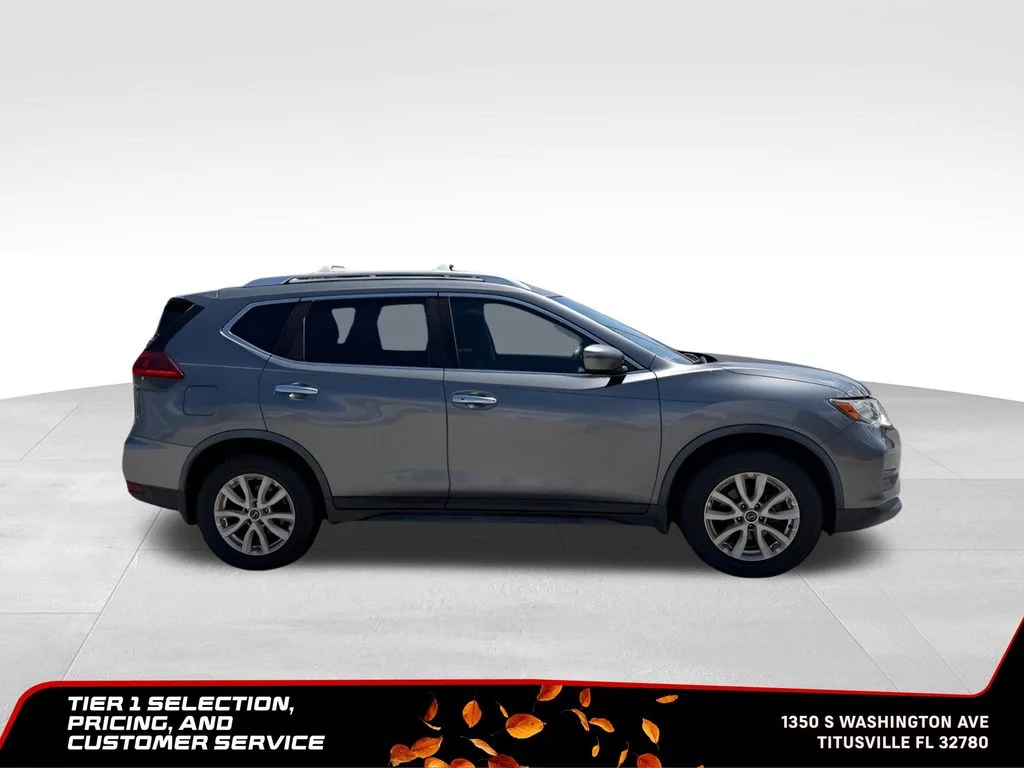 Used 2019 Gray Nissan SV image 17