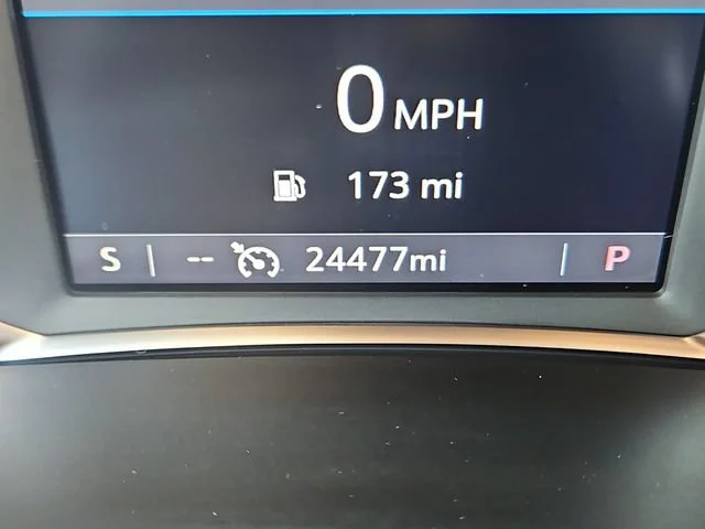 Used 2024 Black Chevrolet 2LT image 17