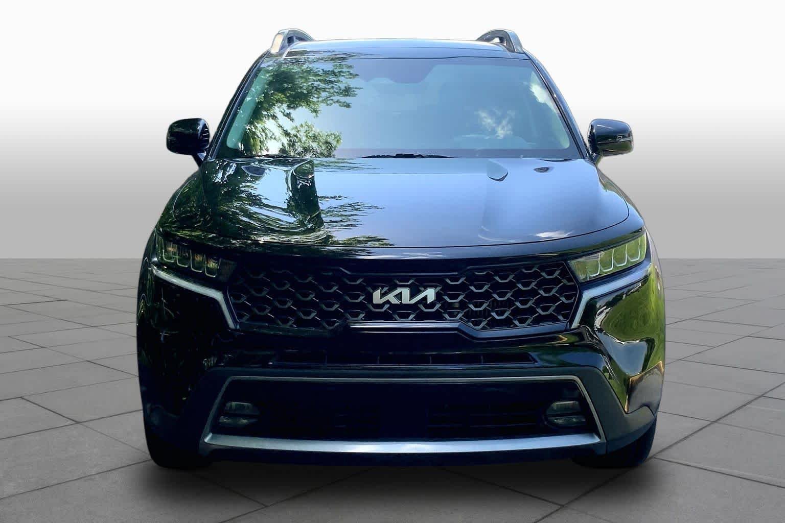 Used 2022 Ebony Black Kia X-Line EX image 4