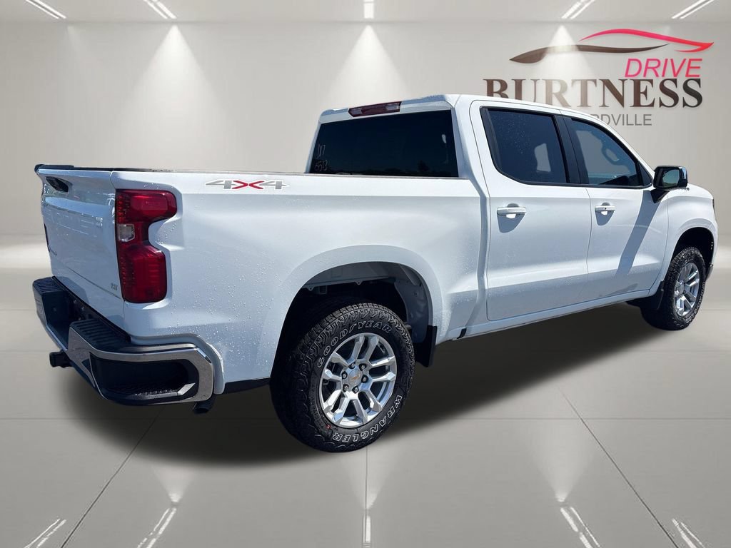 New 2026 Summit White Chevrolet LT image 7