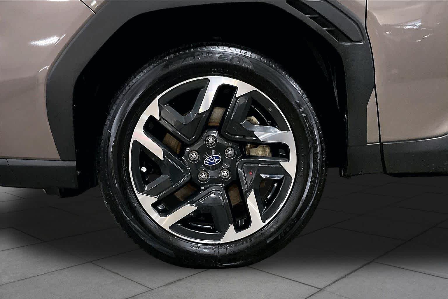 Used 2025 Brilliant Bronze Metallic Subaru Premium Hybrid image 11