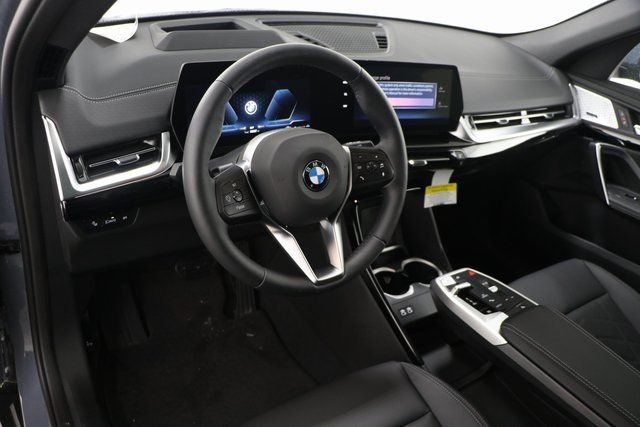 2025 BMW X2 28i - Photo 12