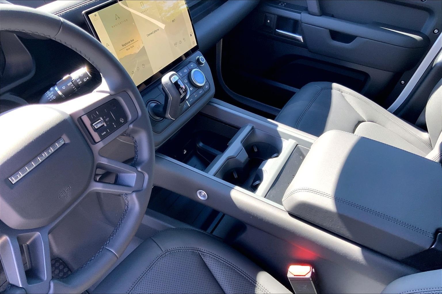 New 2026 Fuji White Land Rover S image 7