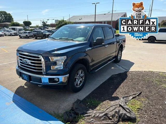 Used 2015 Blue Ford XLT image 2