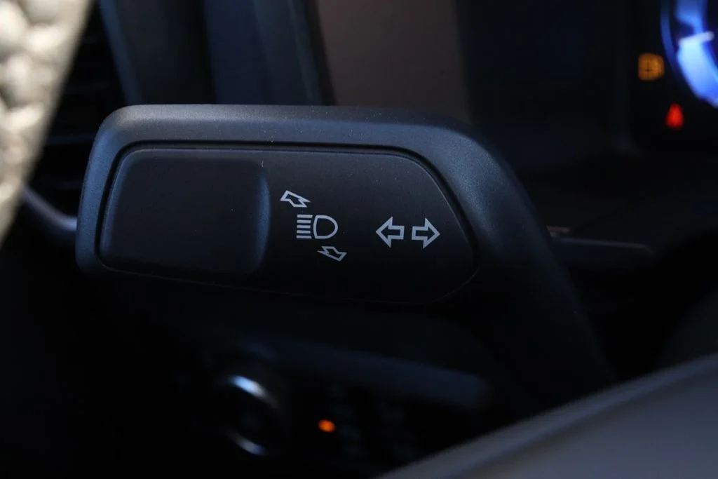 New 2025 Gray Ford Outer Banks image 30