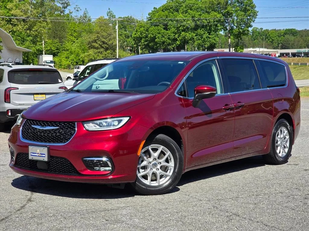 Vehicle Image 2