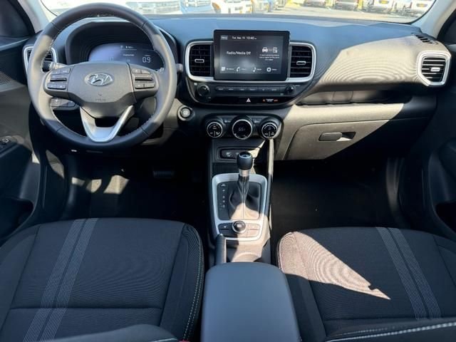 New 2026 Gray Hyundai SEL image 22