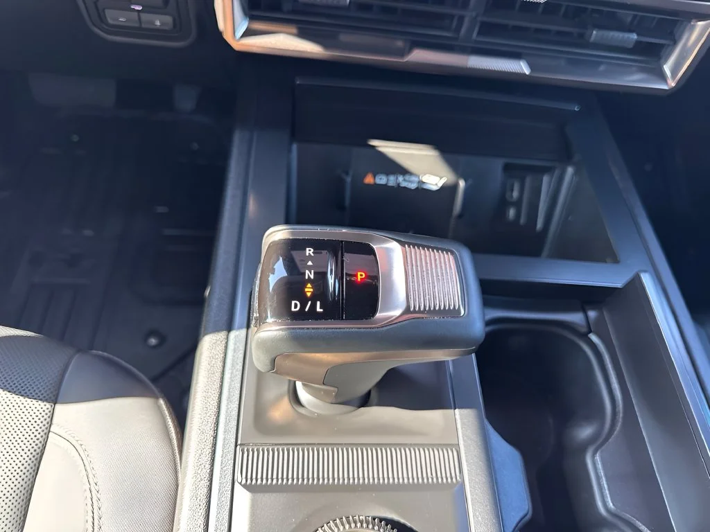 Used 2024 Black GMC 2X image 15