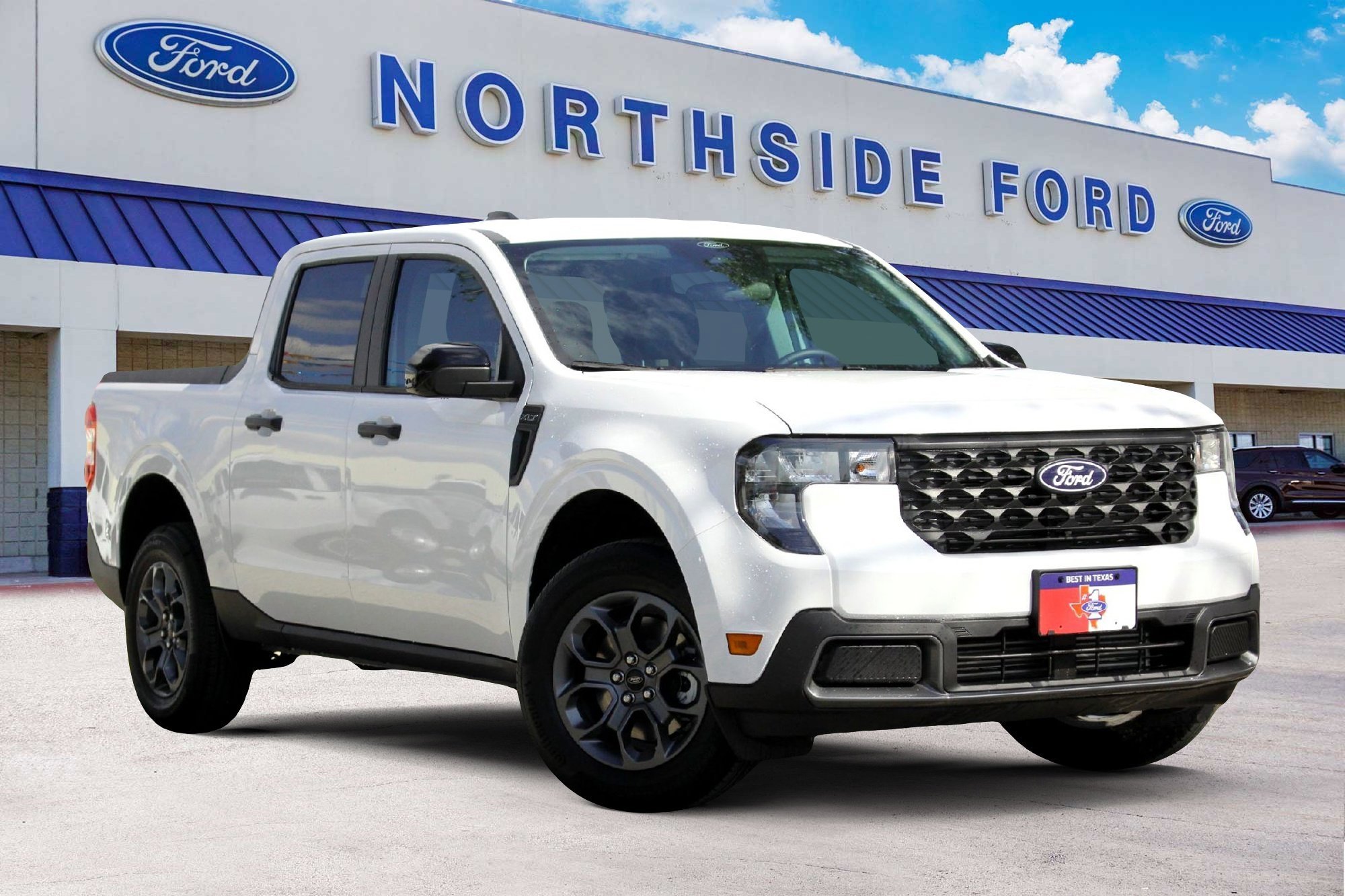 New 2026 Oxford White Ford XLT image 1