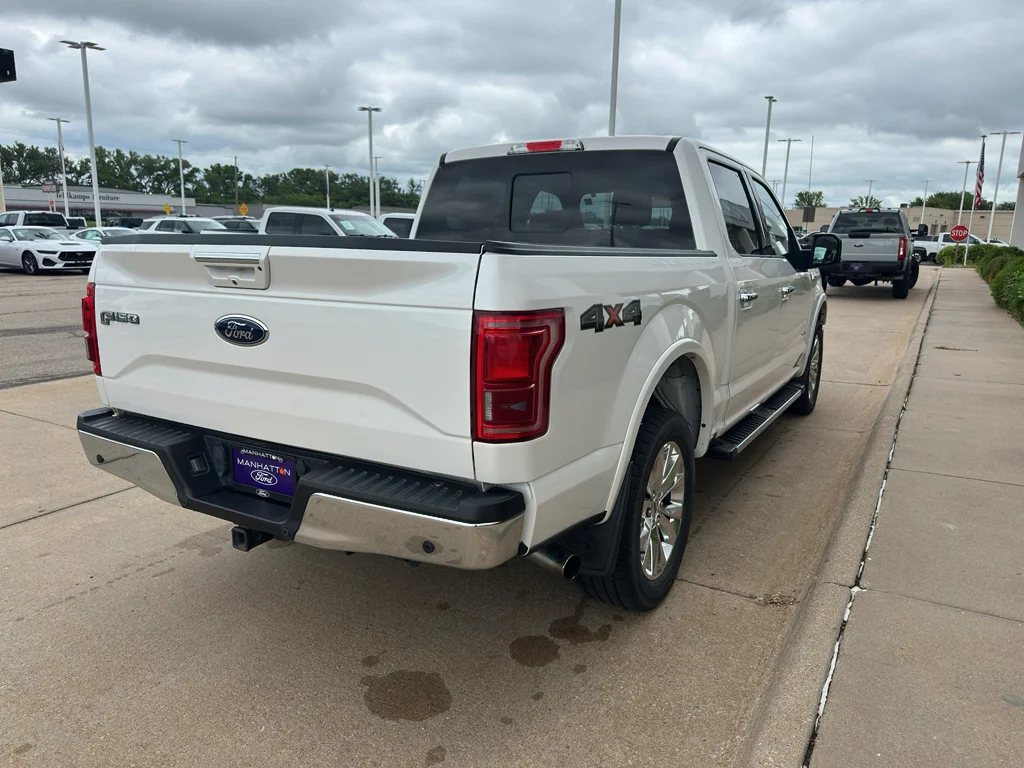 Used 2016 White Platinum Metallic Tri-Coat Ford Lariat image 10