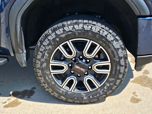 Used 2022 Pacific Blue Metallic GMC AT4 image 3