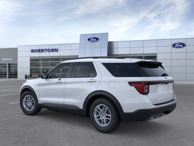 New 2026 Space White Metallic Ford Active image 4