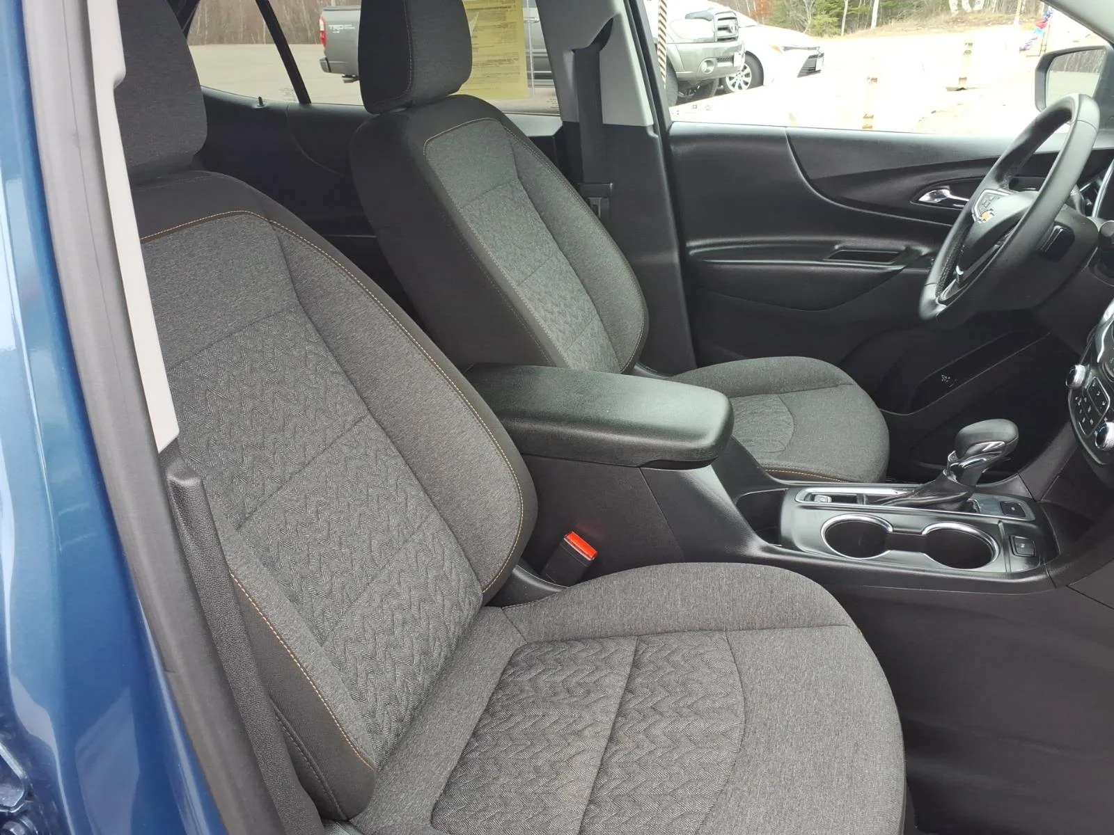 Used 2024 Lakeshore Blue Chevrolet LT image 17