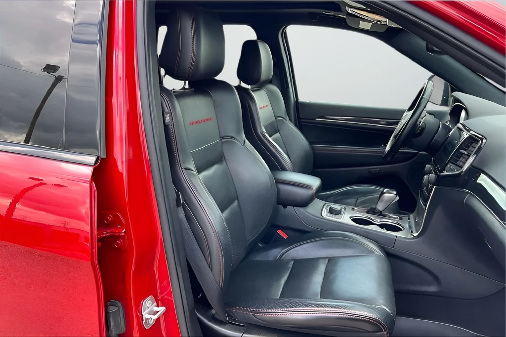 Certified Used 2021 Red Jeep Trailhawk image 27