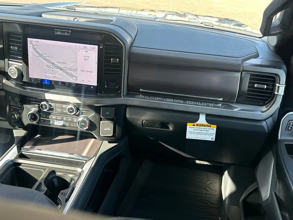 2026 Ford F-250 Super Duty Platinum - Photo 23