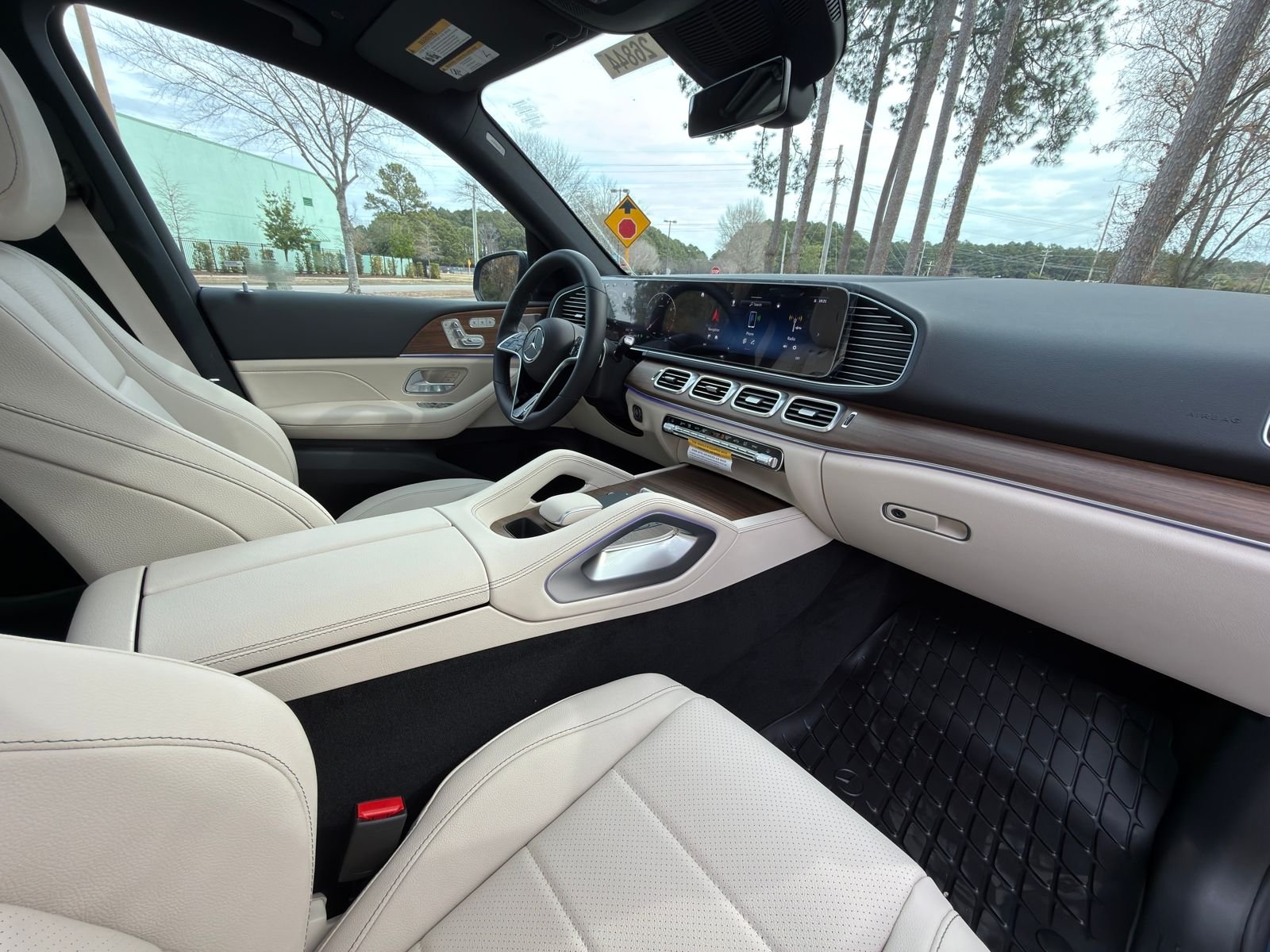 New 2026 Twilight Blue Mercedes-Benz GLE 350 image 19
