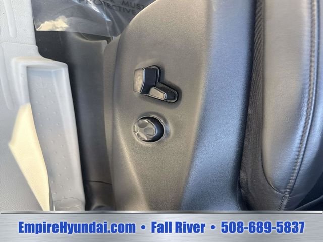 2023 Chrysler Pacifica Hybrid Touring L - Photo 21