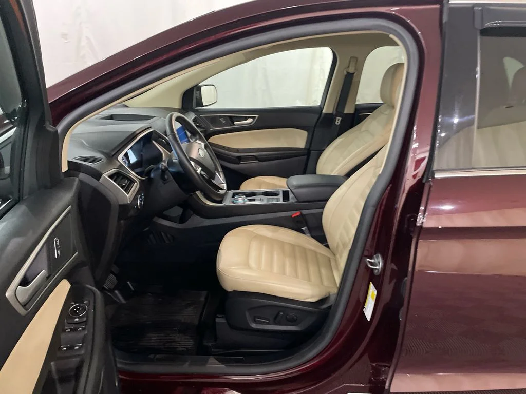 Used 2021 Burgundy Velvet Metallic Tinted Clearcoat Ford SEL image 12
