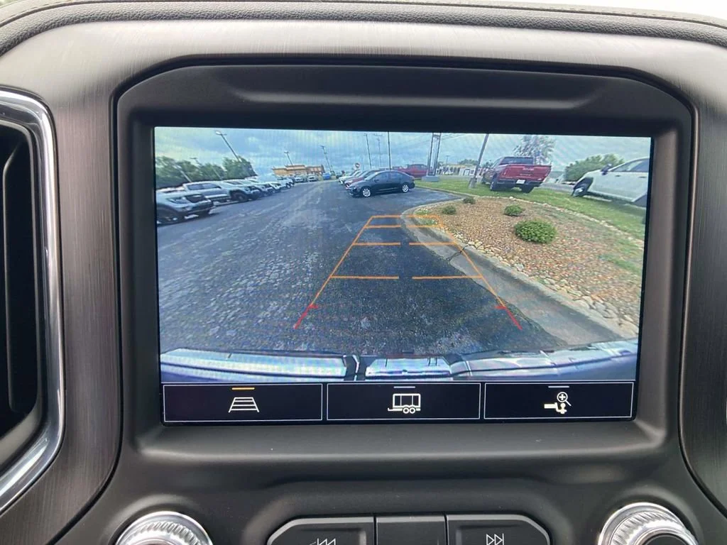 Used 2021 Satin Steel Metallic GMC AT4 image 18