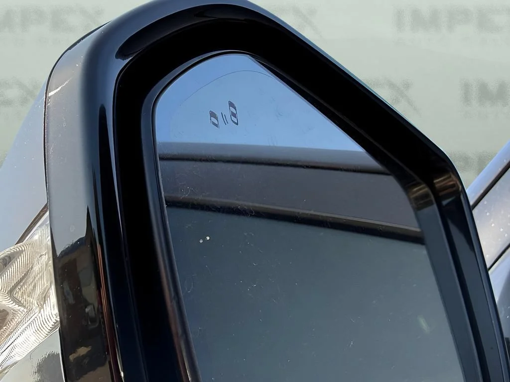 Used 2024  Ford Limited image 37