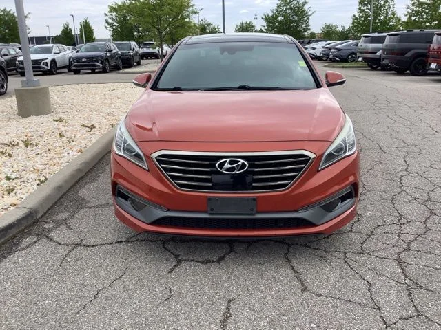 Used 2015 Hyundai Sonata Limited with VIN 5NPE34AB6FH159959 for sale in Avon, IN