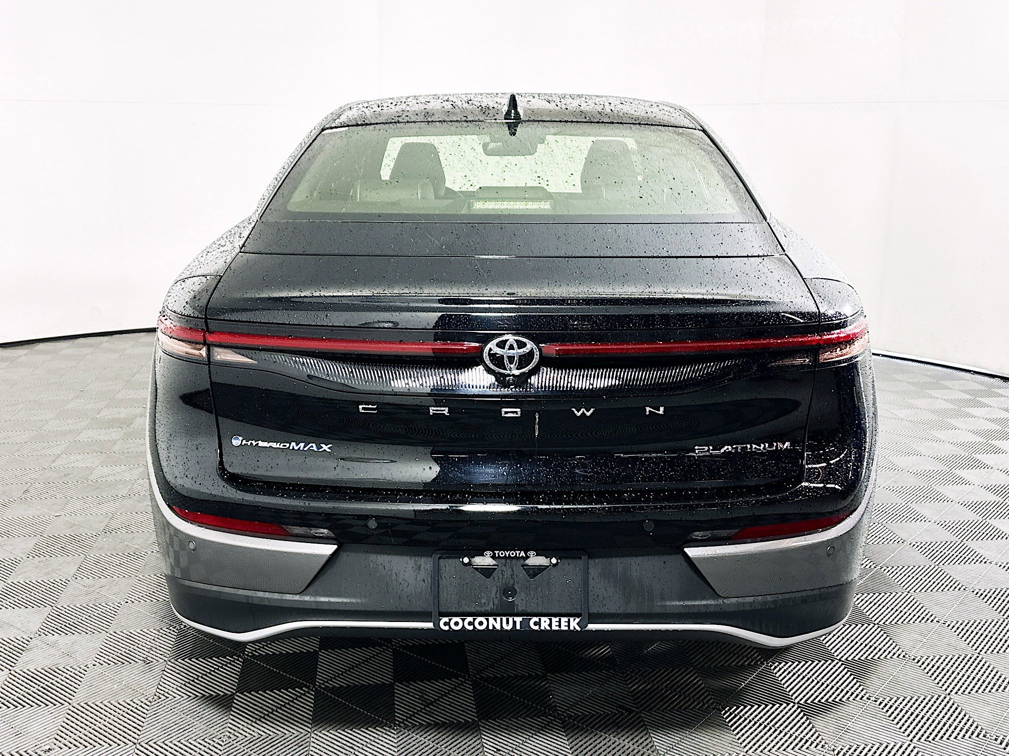 2024 Toyota Crown thumbnail 6